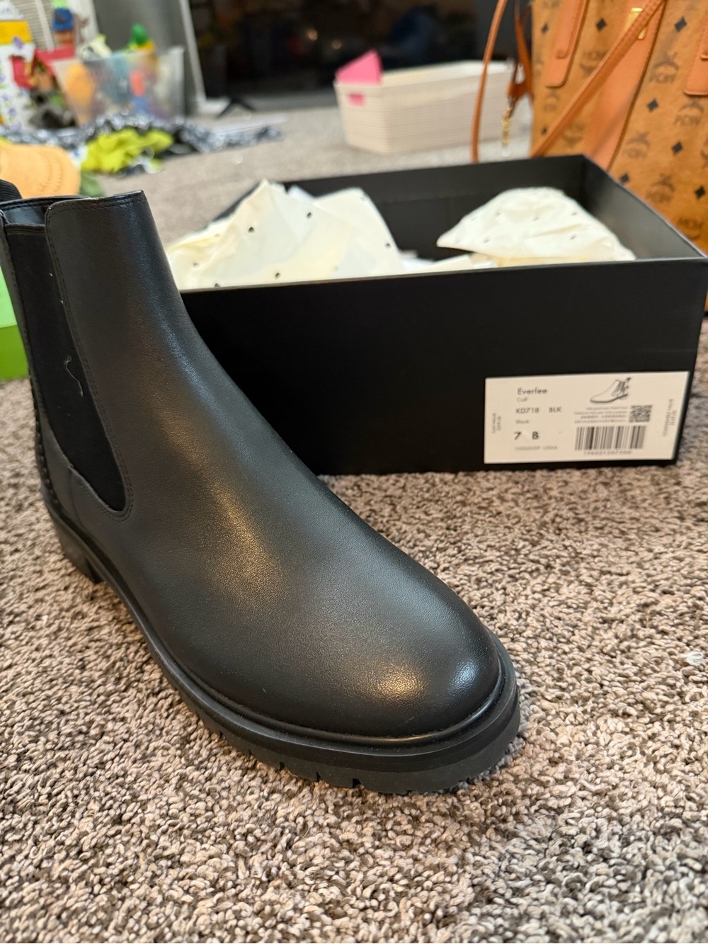 kate spade Black Leather Chelsea Ankle Boots
